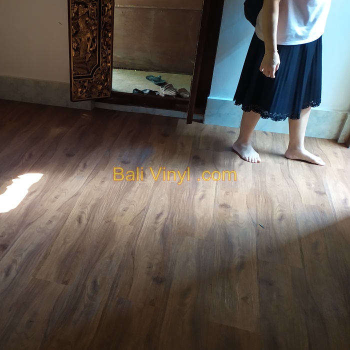 lantai Vinyl bali